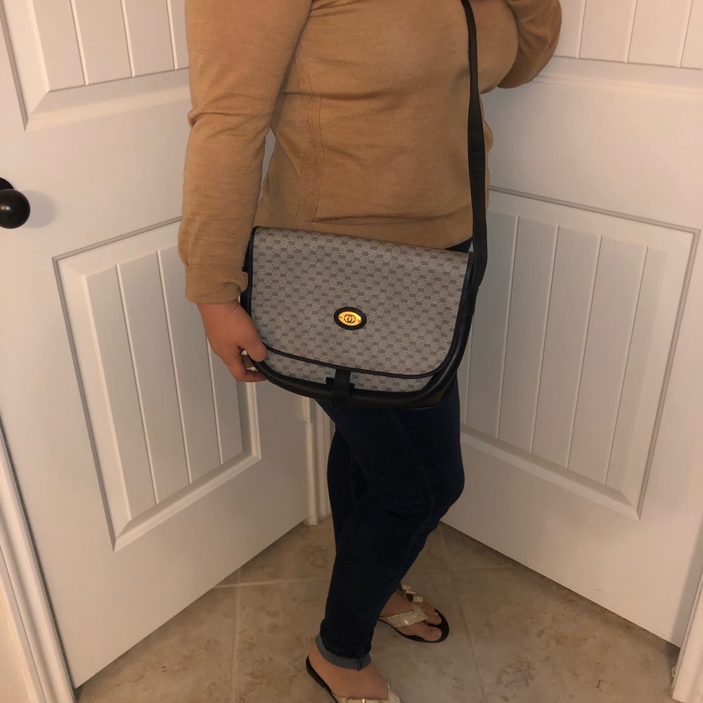 Authentic Vintage Gucci purse